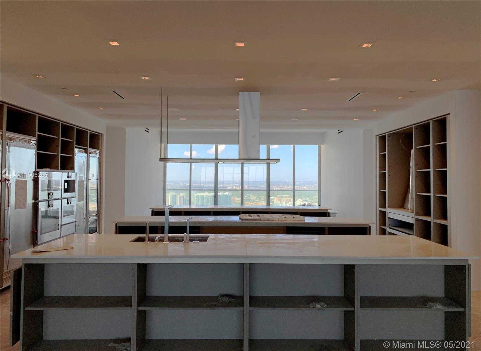 Small Image of 18501 COLLINS AVE #4703, Sunny Isles Beach Number 3