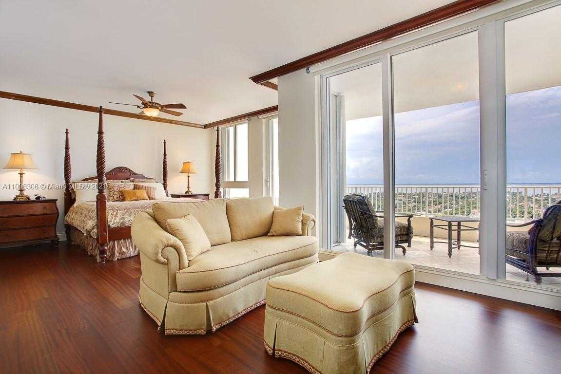 Small Image of 785 CRANDON BLVD #PH1, Key Biscayne Number 4