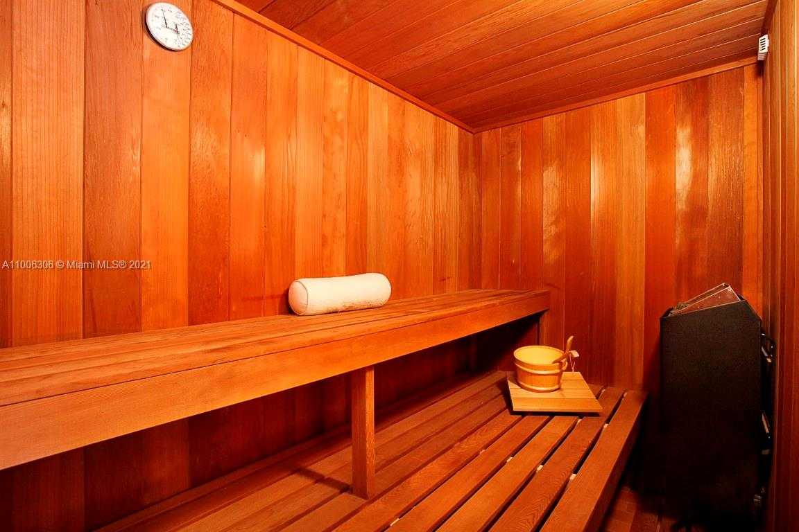 Small Image of 785 CRANDON BLVD #PH1, Key Biscayne Number 9