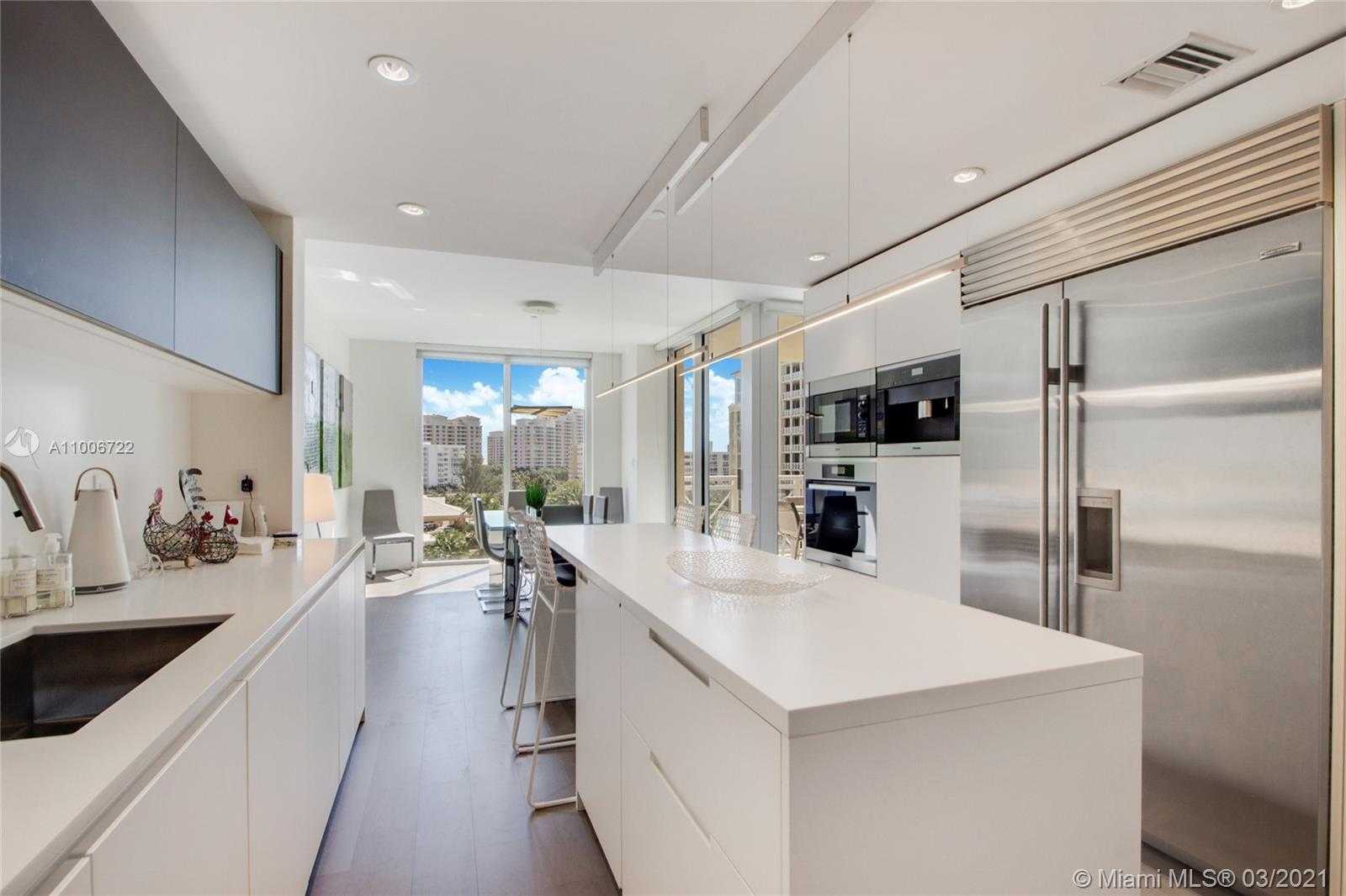 Small Image of 430 GRAND BAY DR #707, Key Biscayne Number 11