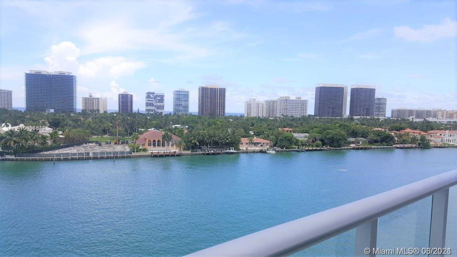 Small Image of 10201 EAST BAY HARBOR DR #PH02, Bay Harbor Islands Number 8