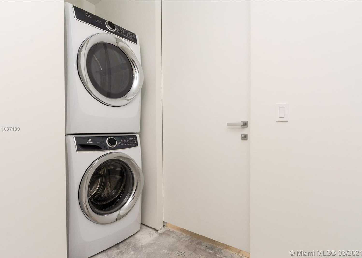 Small Image of 18975 COLLINS AVE #2801, Sunny Isles Beach Number 8