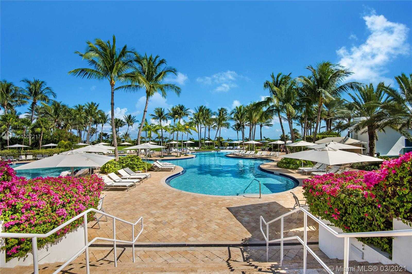 Small Image of 100 South Pointe Dr, Miami Beach, FL 33139, USA Number 13