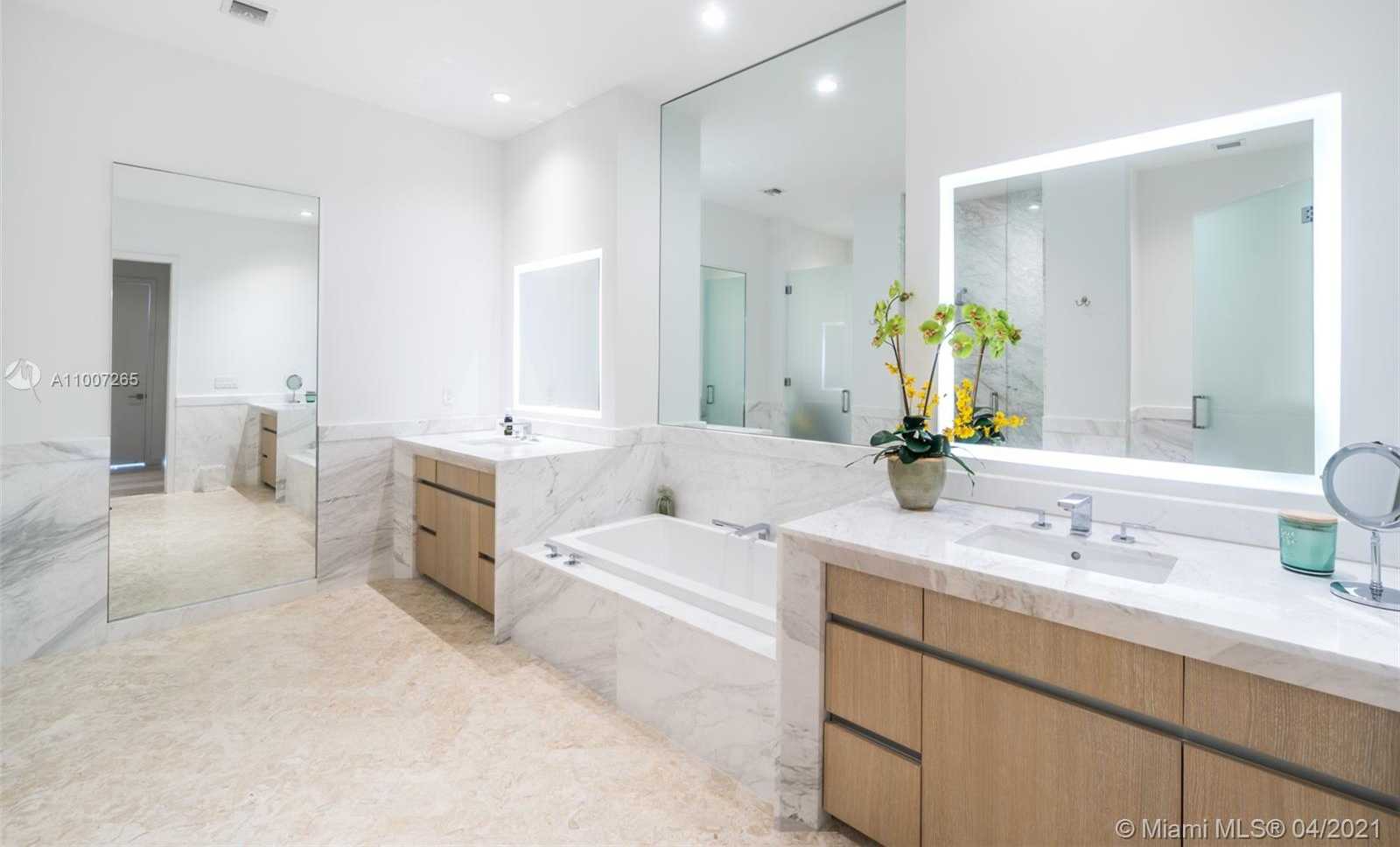 Small Image of 2821 SOUTH BAYSHORE DR #11D, Miami Number 11