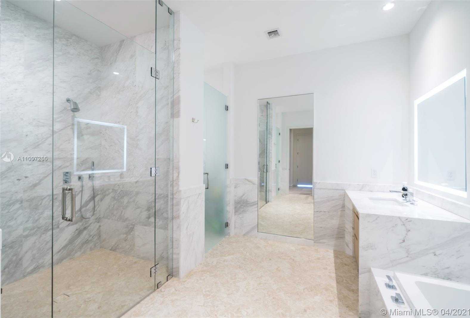 Small Image of 2821 SOUTH BAYSHORE DR #11D, Miami Number 13