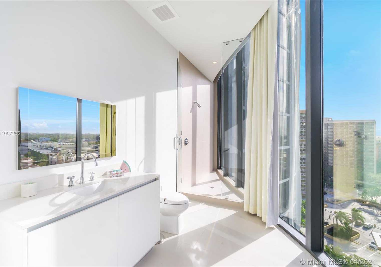 Small Image of 2821 SOUTH BAYSHORE DR #11D, Miami Number 19