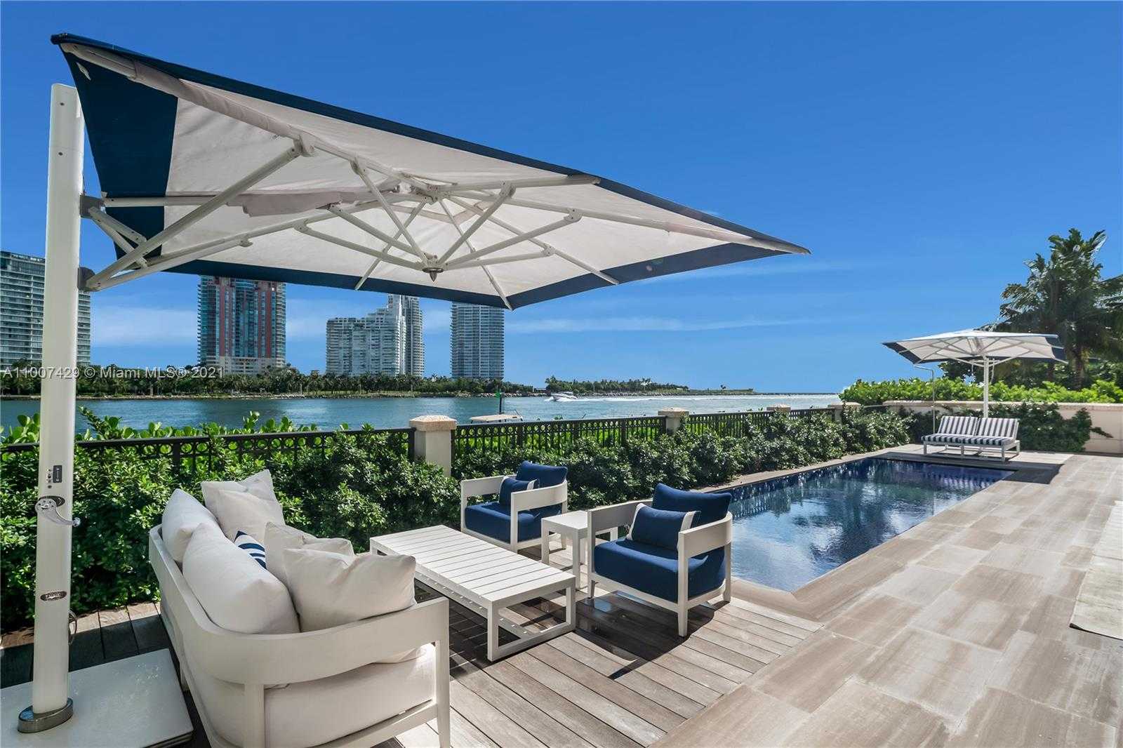 Small Image of 6800 FISHER ISLAND DR #6812, Miami Beach Number 3