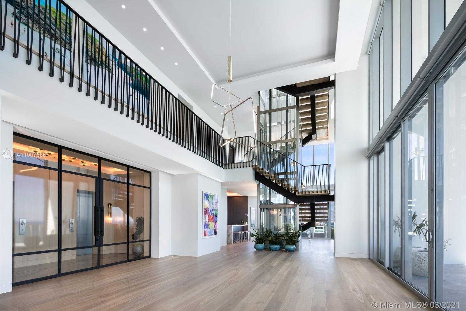 Small Image of 6901 COLLINS AVE #PH, Miami Beach Number 12