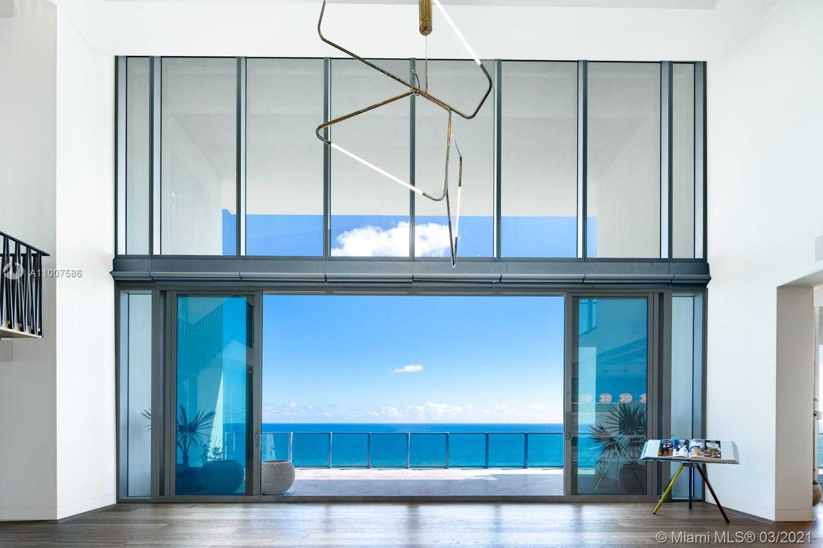 Small Image of 6901 COLLINS AVE #PH, Miami Beach Number 3