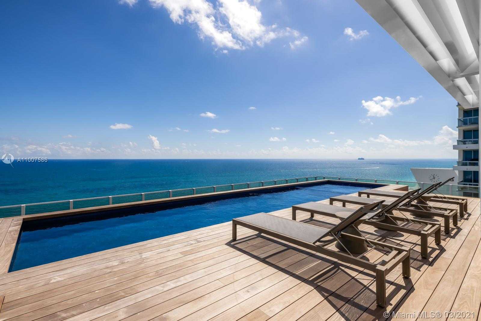 Small Image of 6901 COLLINS AVE #PH, Miami Beach Number 33