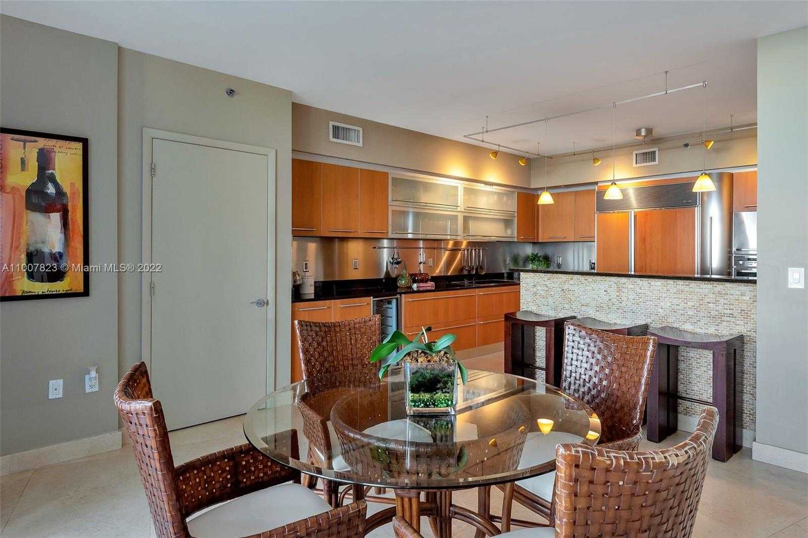 Small Image of 400 ALTON RD #503, Miami Beach Number 17