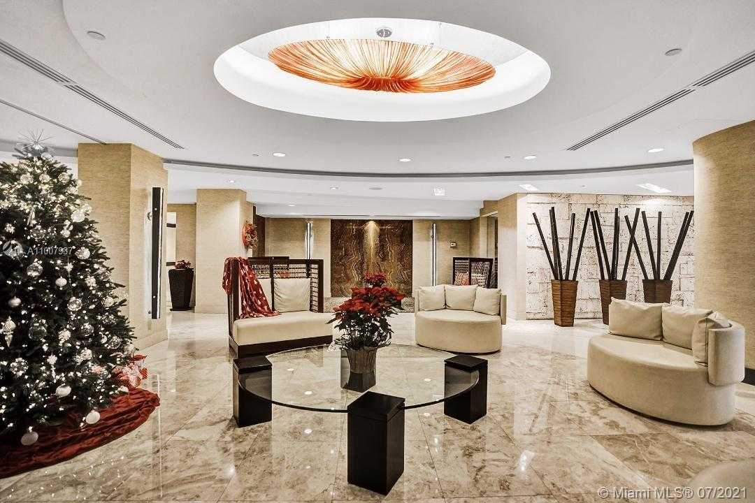 Small Image of 2555 COLLINS AVE #PH210, Miami Beach Number 22