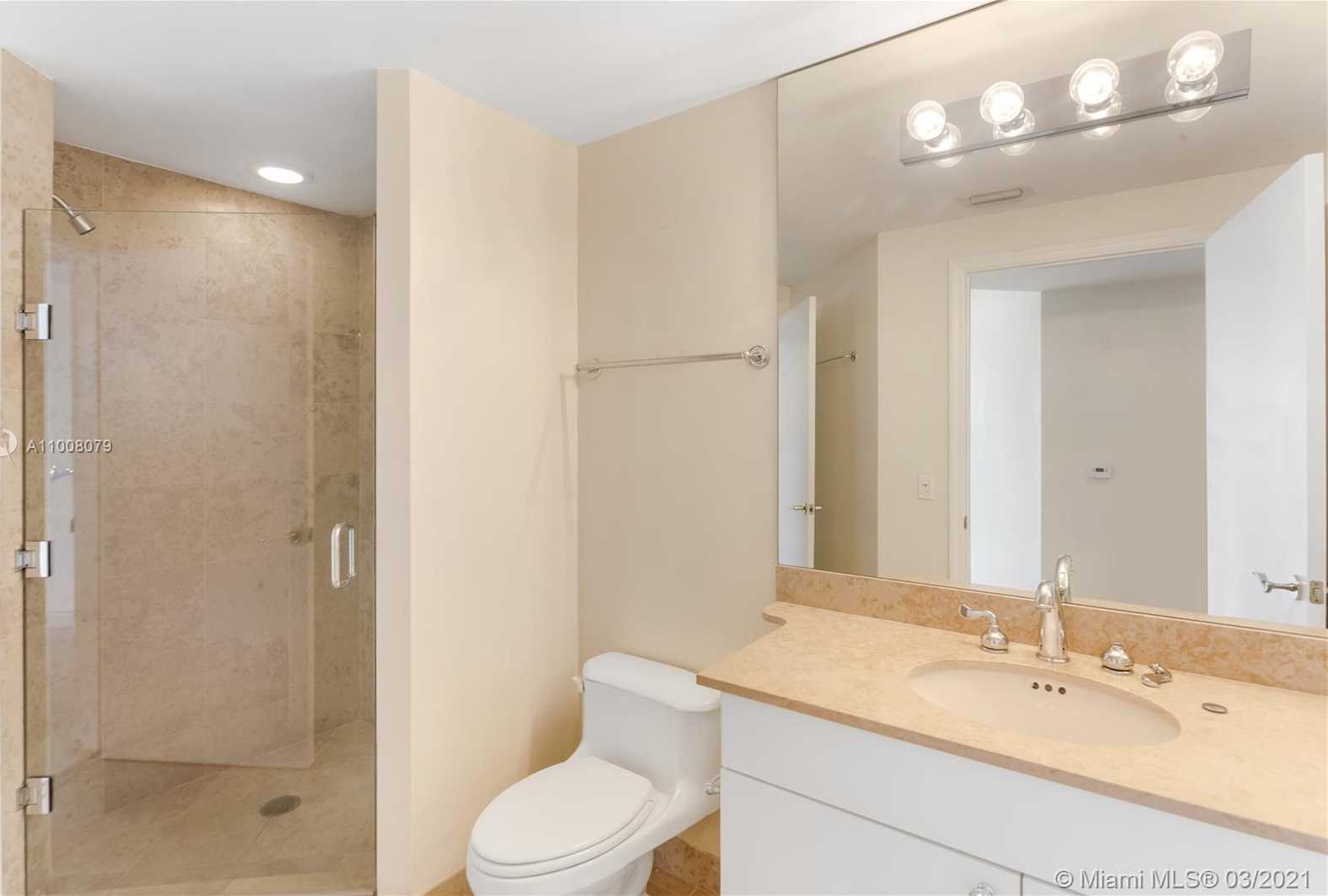 Small Image of 4779 COLLINS AV #1907, Miami Beach Number 16