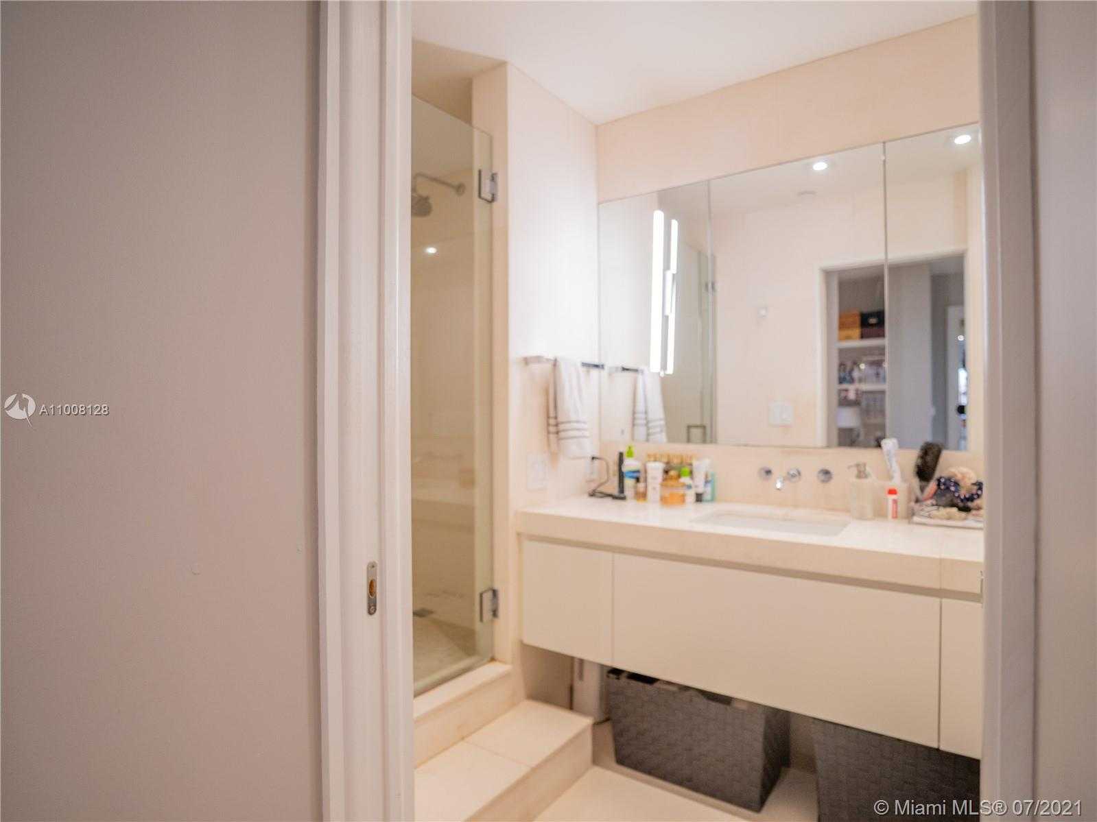 Small Image of 151 CRANDON BLVD #408, Key Biscayne Number 17