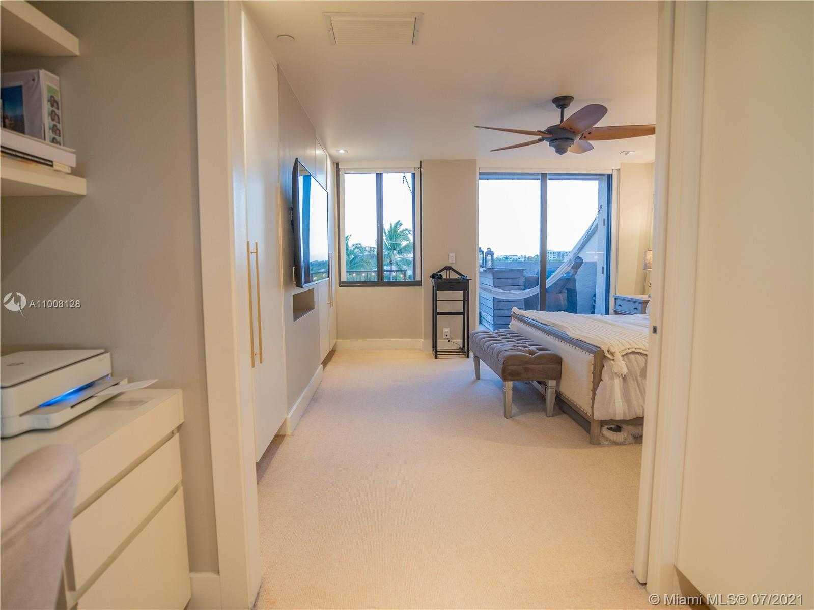 Small Image of 151 CRANDON BLVD #408, Key Biscayne Number 20