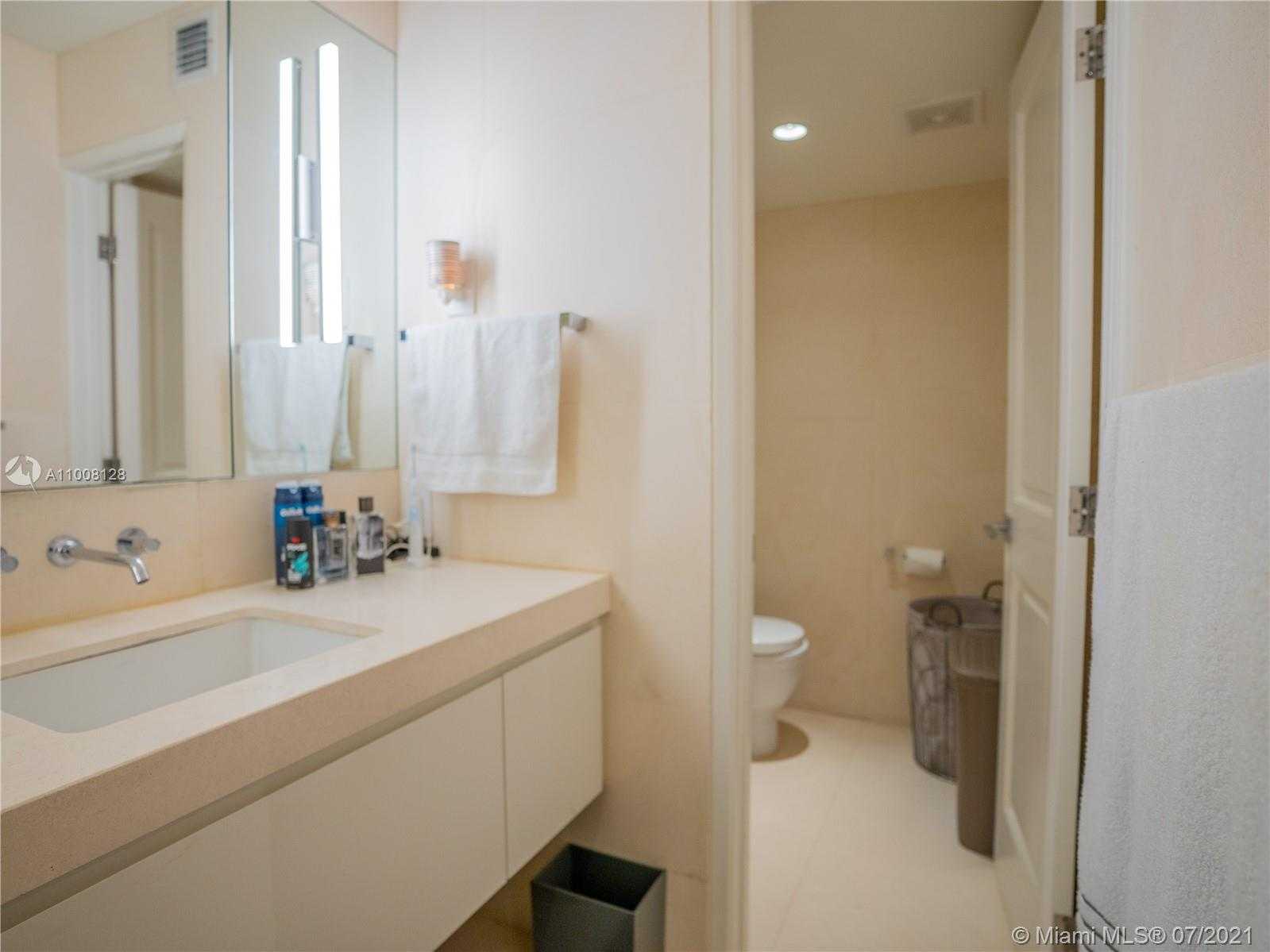 Small Image of 151 CRANDON BLVD #408, Key Biscayne Number 22