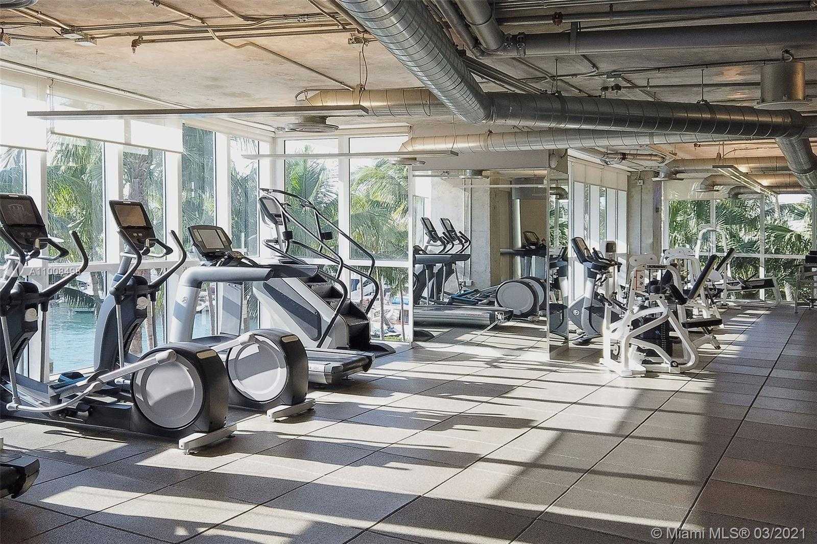 Small Image of 400 ALTON RD #1705, Miami Beach Number 17