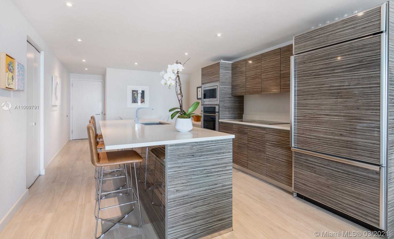 Small Image of 460 NORTH EAST 28TH ST #3802, Miami Number 5