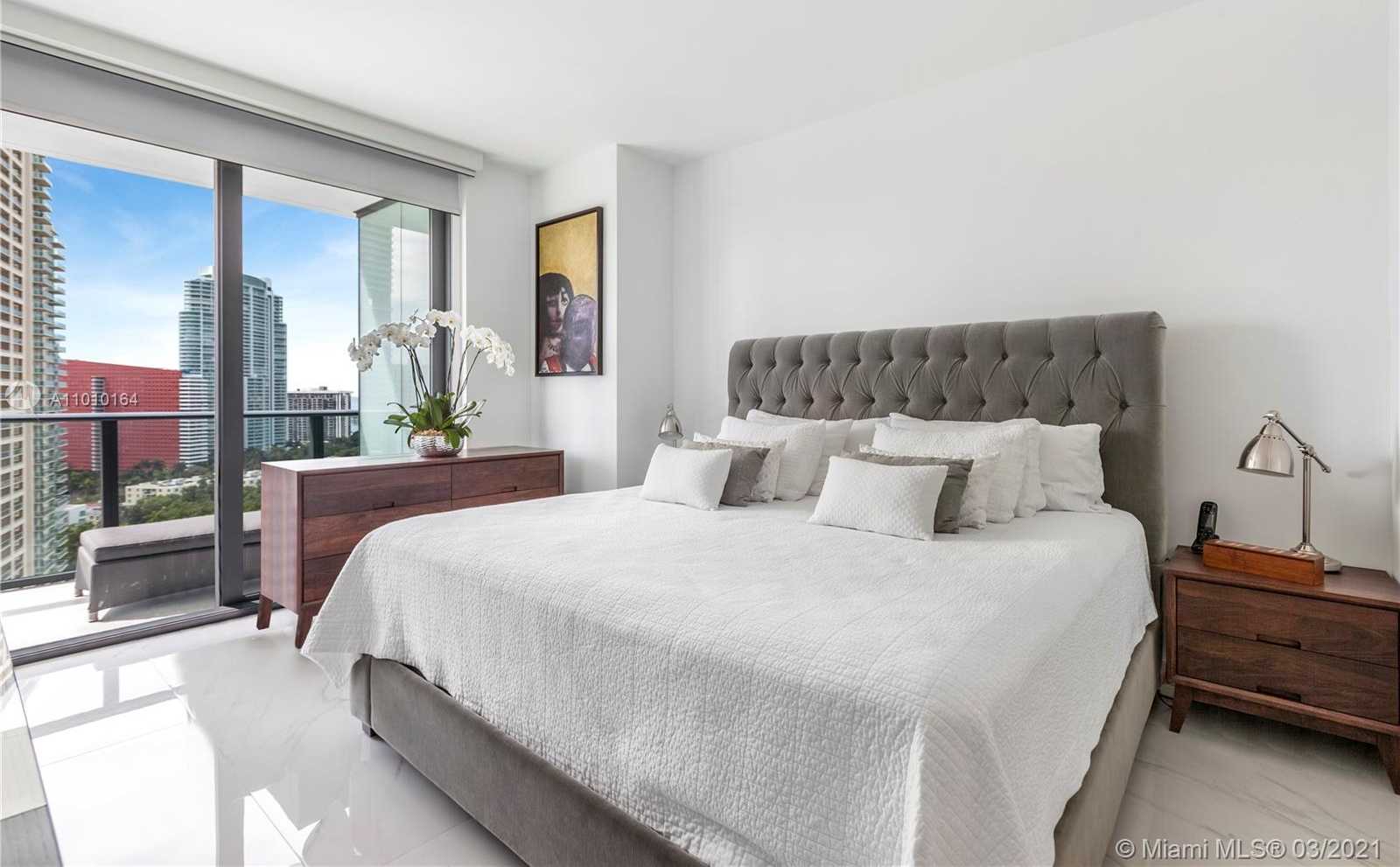Small Image of 1300 SOUTH MIAMI AVE #1705, Miami Number 22
