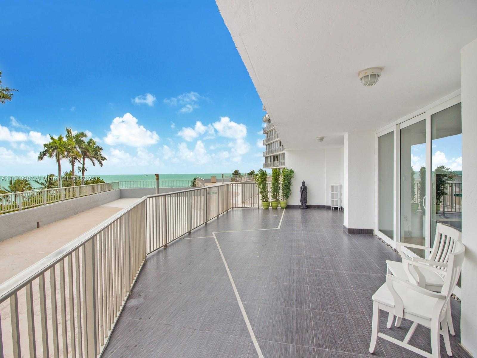 Small Image of 600 GRAPETREE DR #3DN, Key Biscayne Number 18