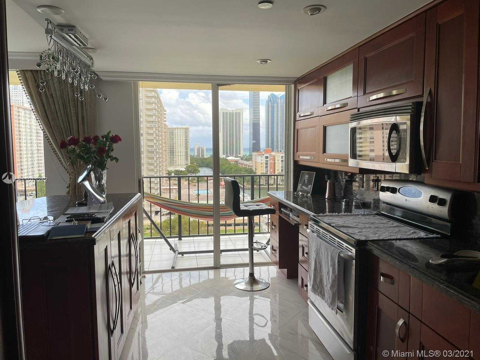 Small Image of 290 174TH ST #1416, Sunny Isles Beach Number 11