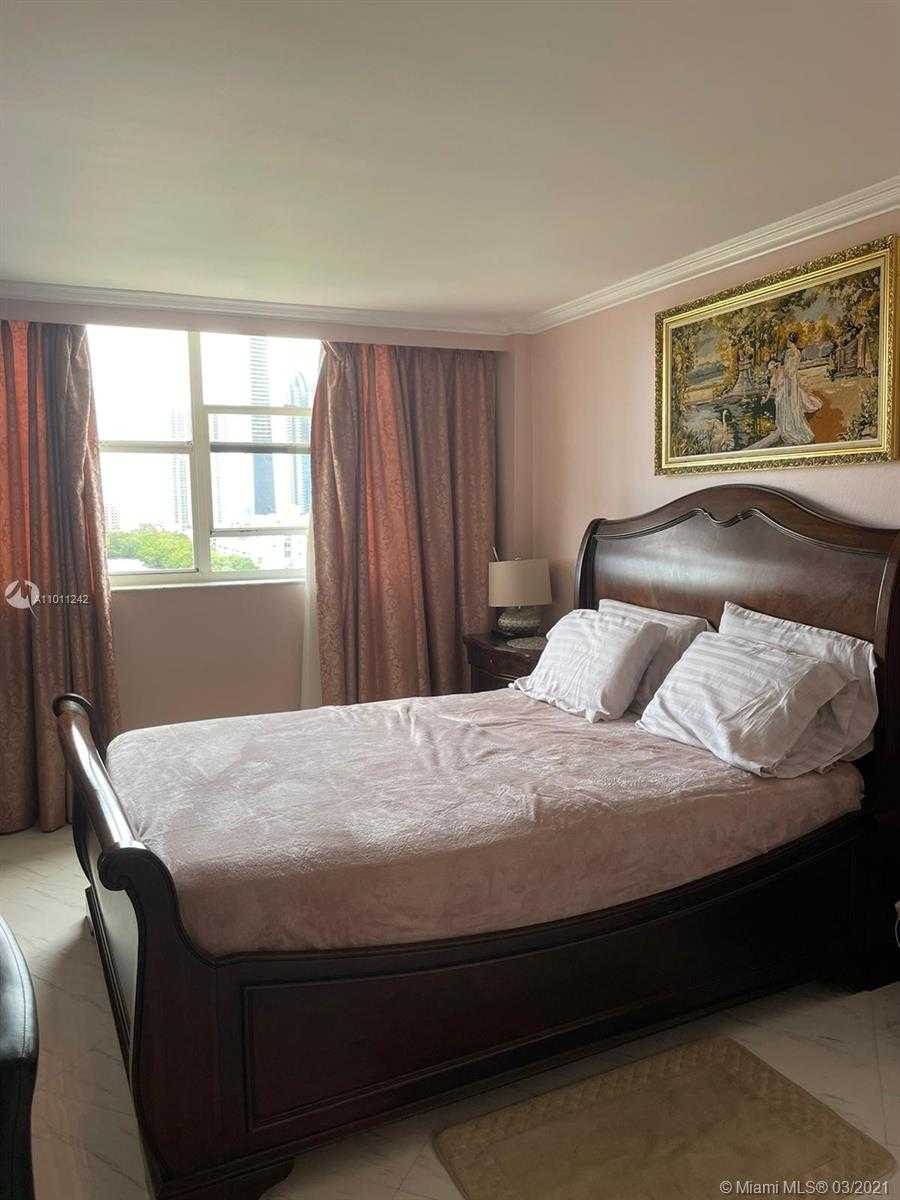 Small Image of 290 174TH ST #1416, Sunny Isles Beach Number 28
