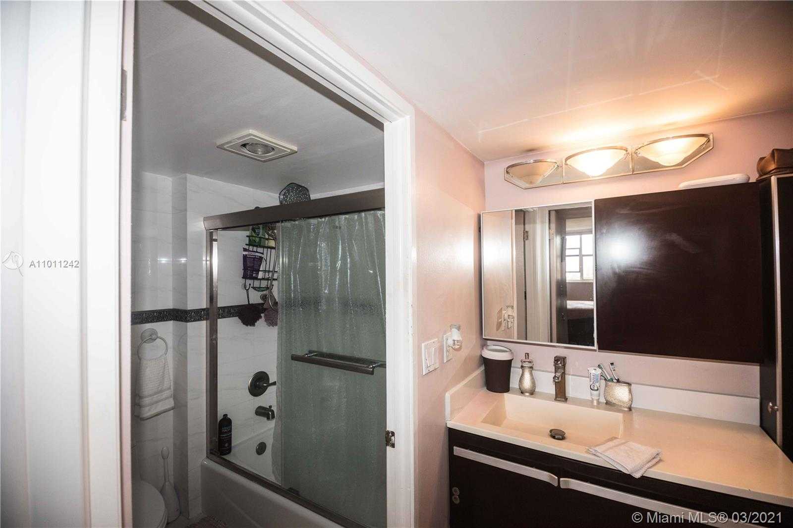 Small Image of 290 174TH ST #1416, Sunny Isles Beach Number 33