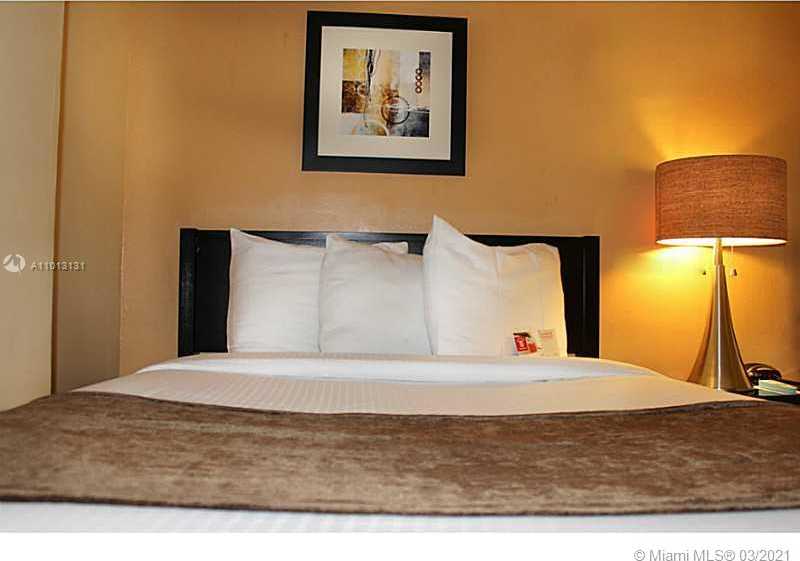Small Image of 19201 COLLINS AV #849, Sunny Isles Beach Number 6