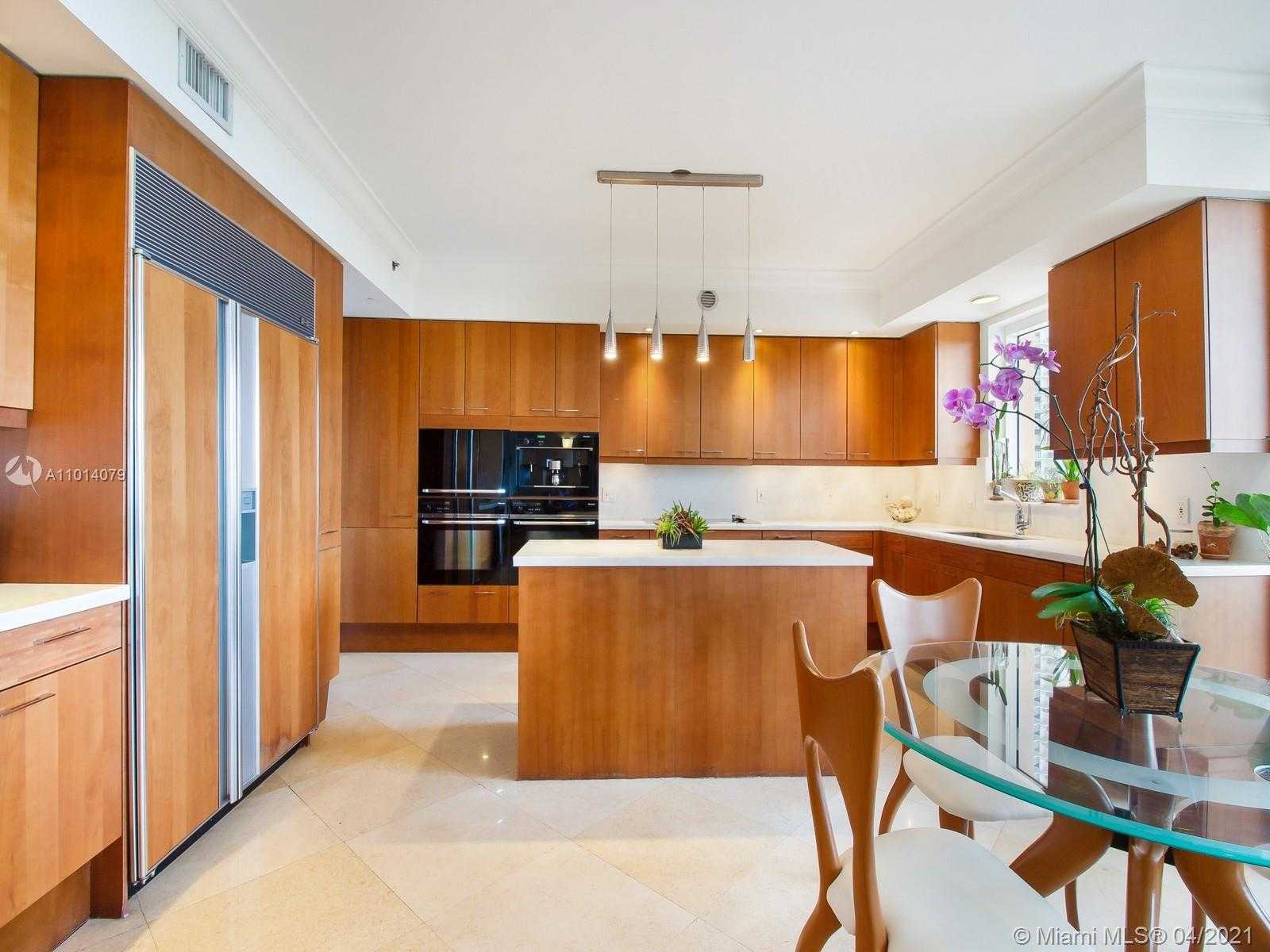 Small Image of 799 CRANDON BLVD #504, Key Biscayne Number 8