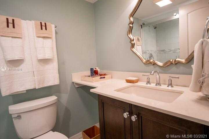 Small Image of 10000 WEST BAY HARBOR DR #604, Bay Harbor Islands Number 29