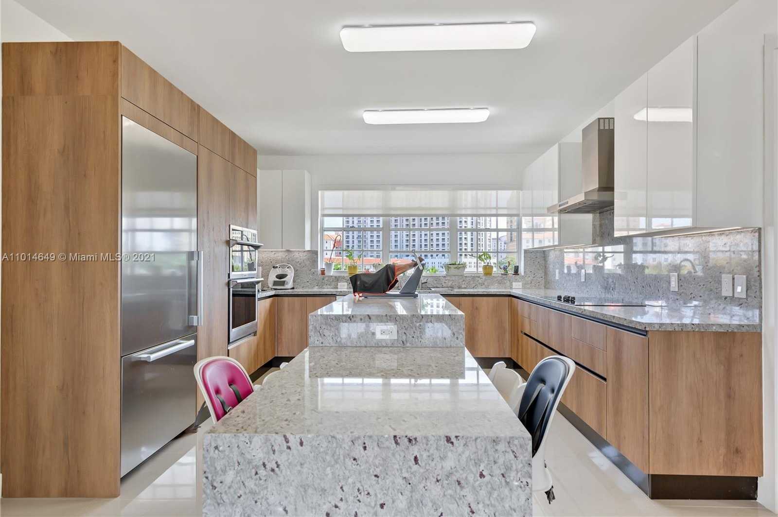 Small Image of 37 MAJORCA AVE #501, Coral Gables Number 2