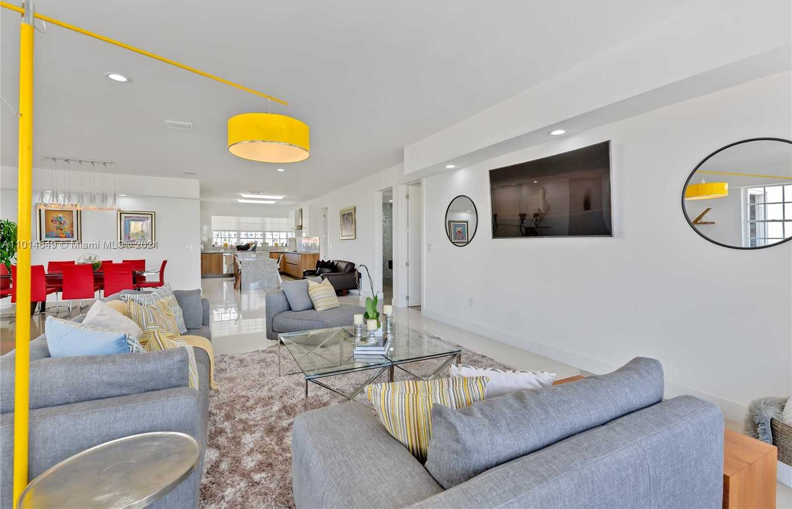 Small Image of 37 MAJORCA AVE #501, Coral Gables Number 8
