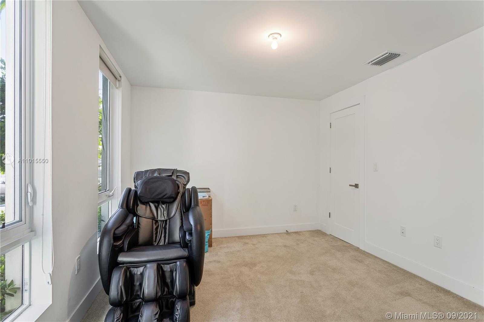 Small Image of 9187 NORTH WEST 33TH ST, Doral Number 12
