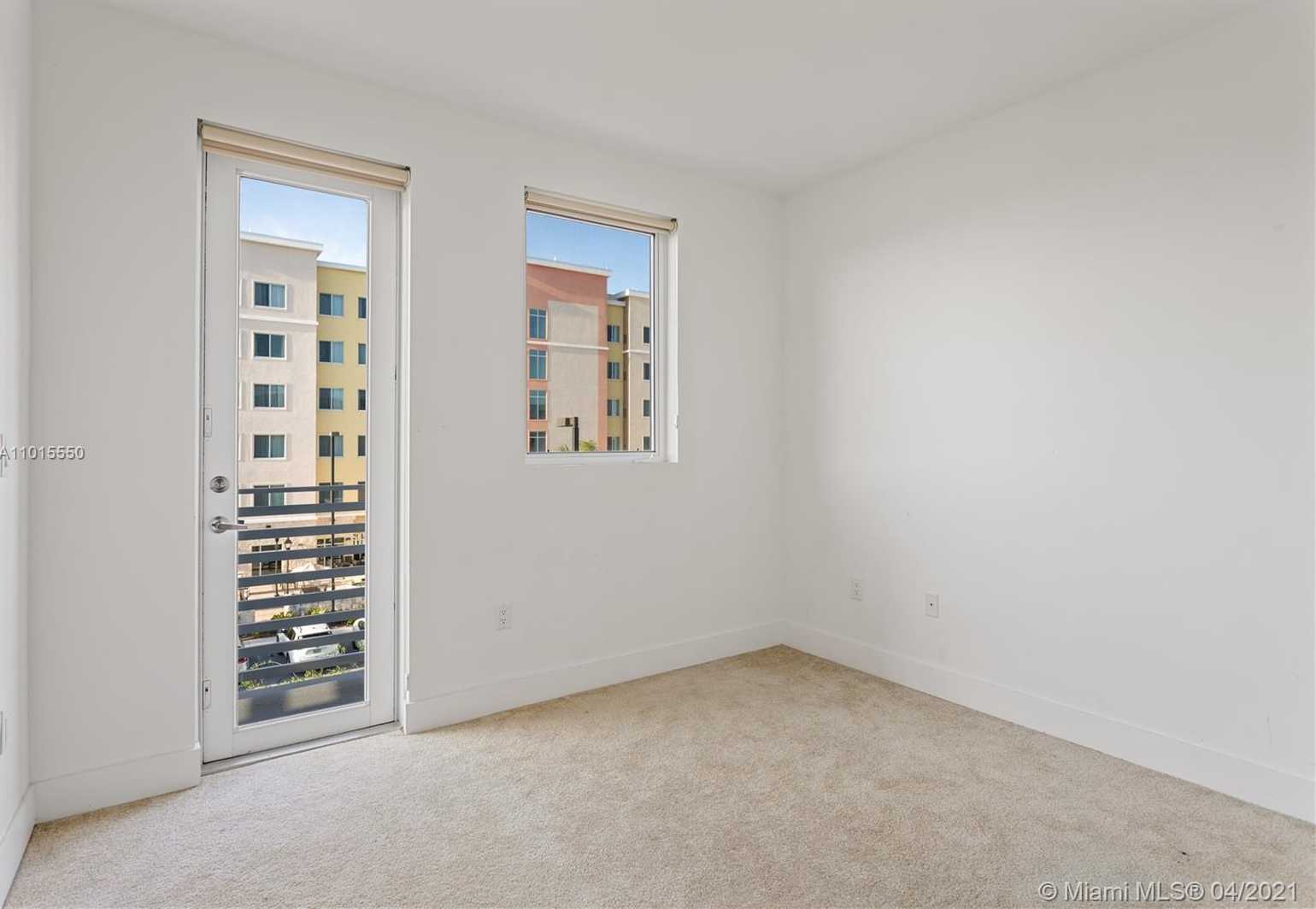 Small Image of 9187 NORTH WEST 33TH ST, Doral Number 13