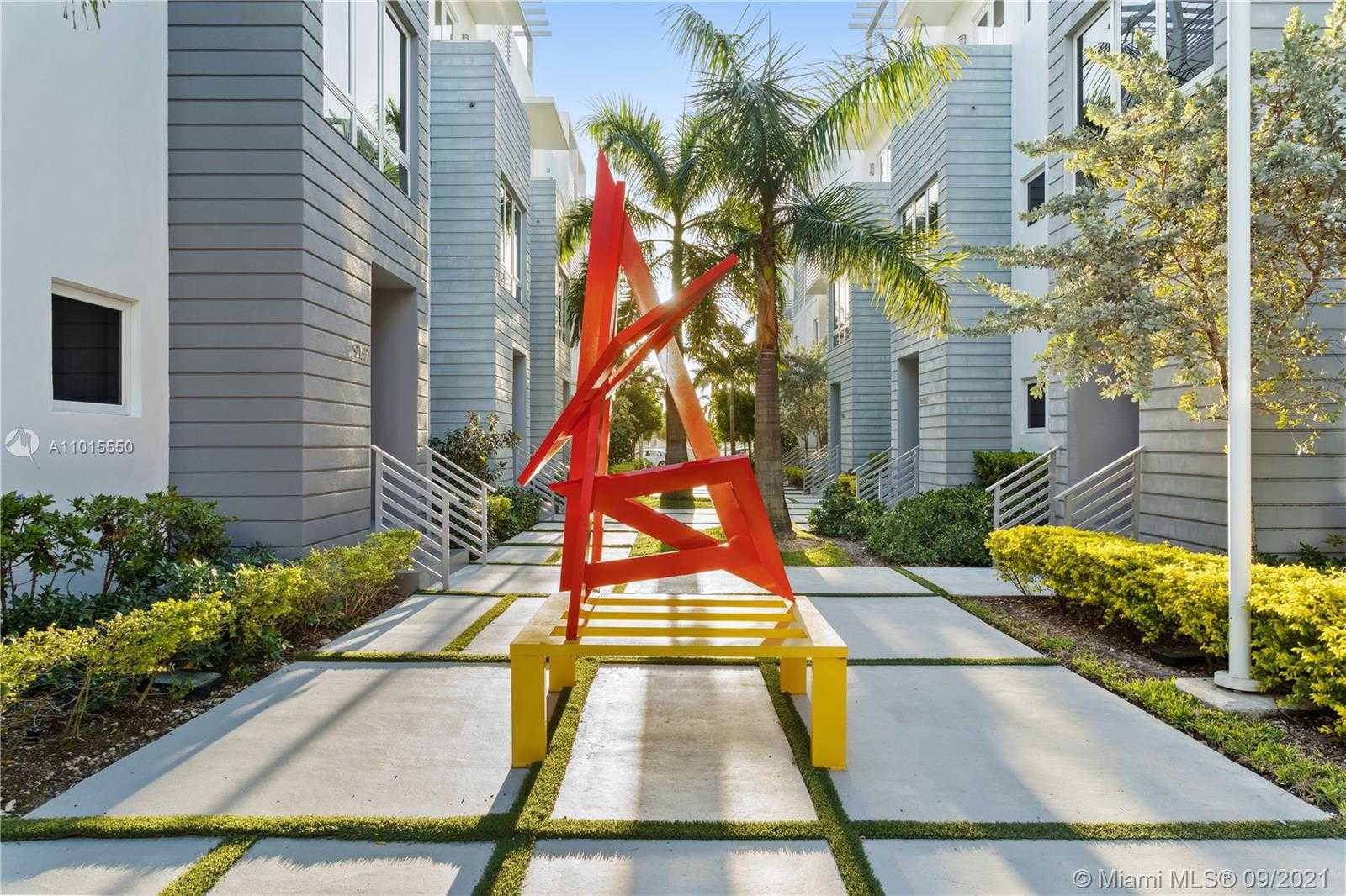Small Image of 9187 NORTH WEST 33TH ST, Doral Number 2