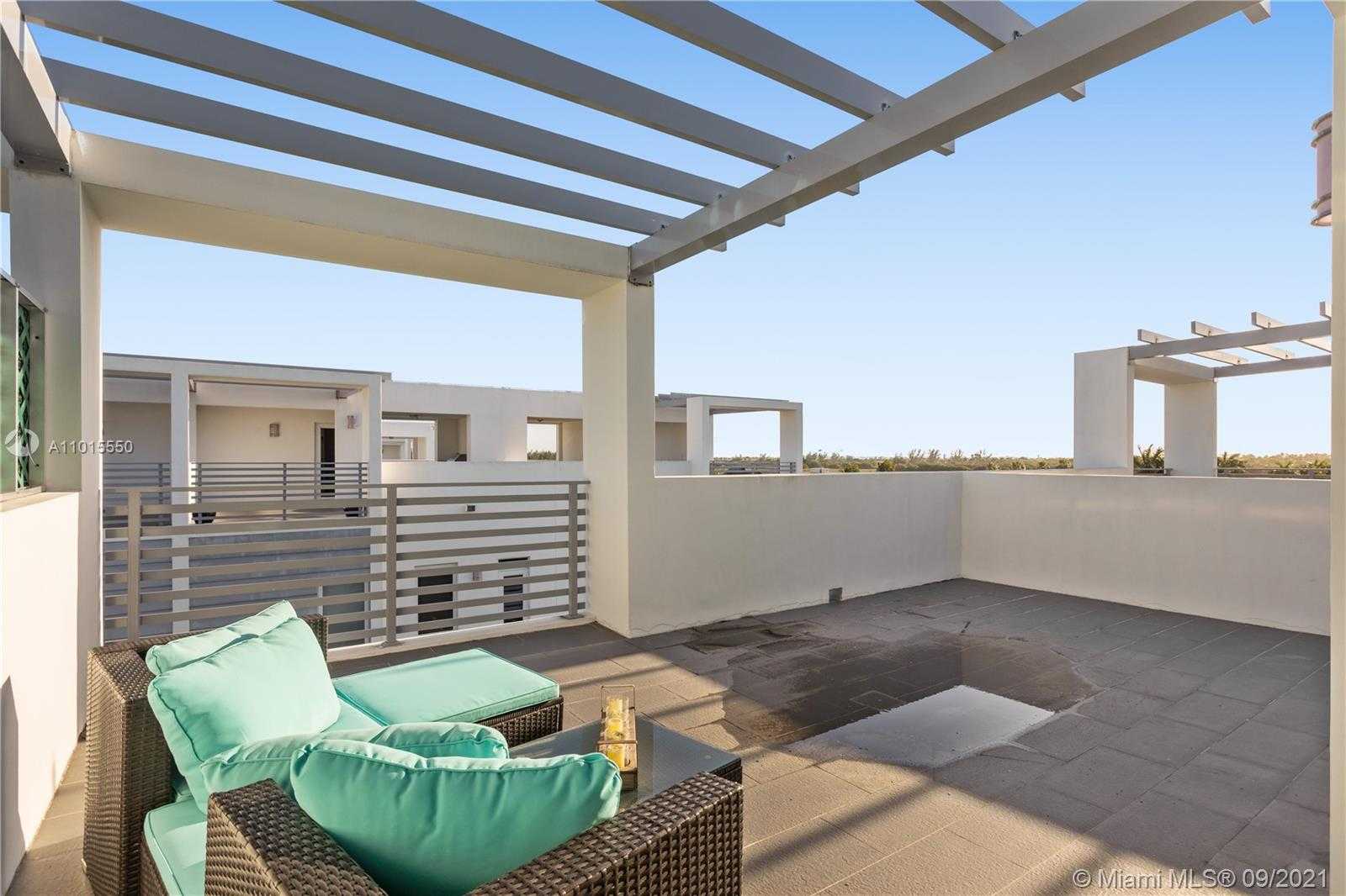 Small Image of 9187 NORTH WEST 33TH ST, Doral Number 20