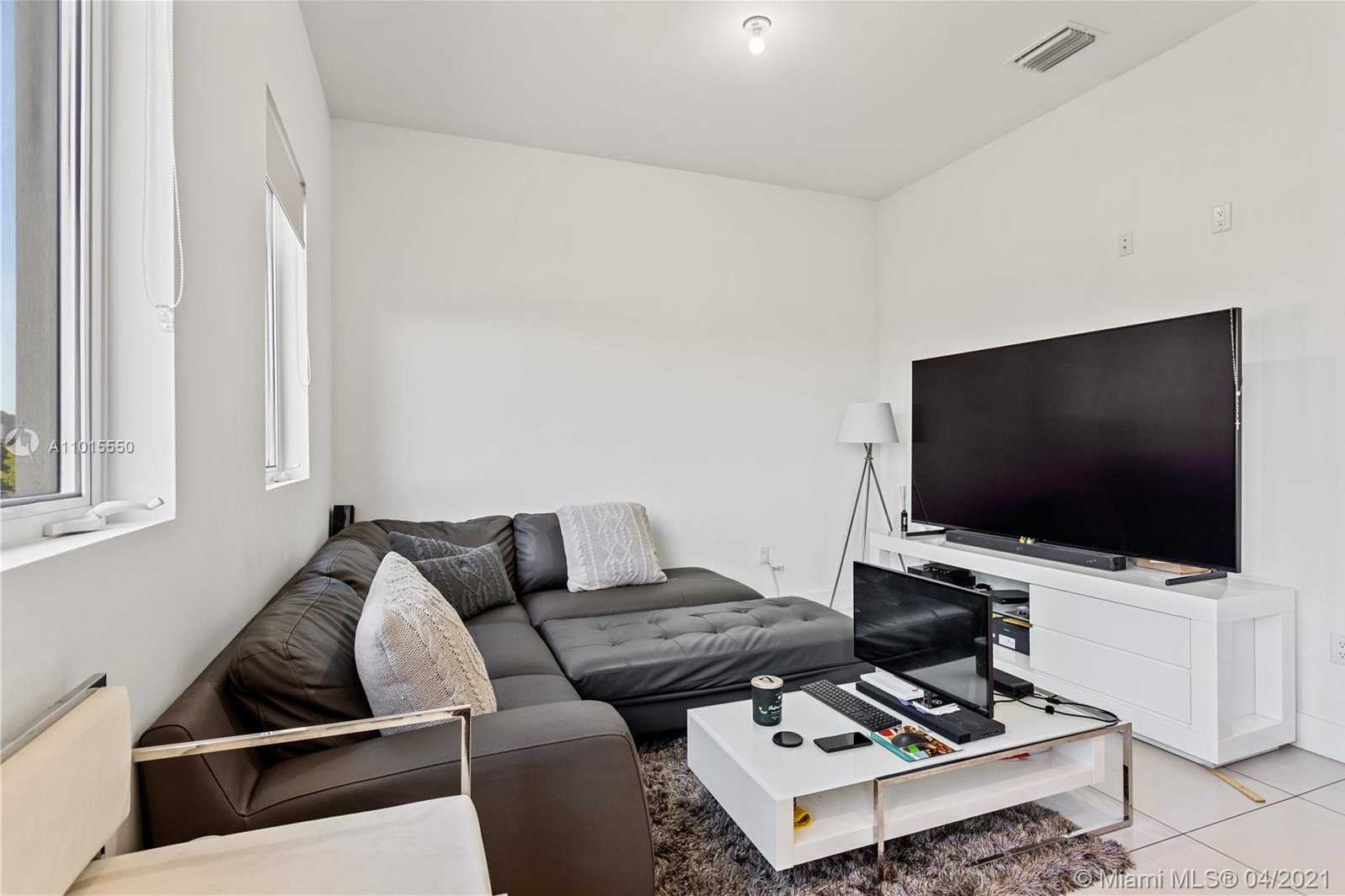 Small Image of 9187 NORTH WEST 33TH ST, Doral Number 8