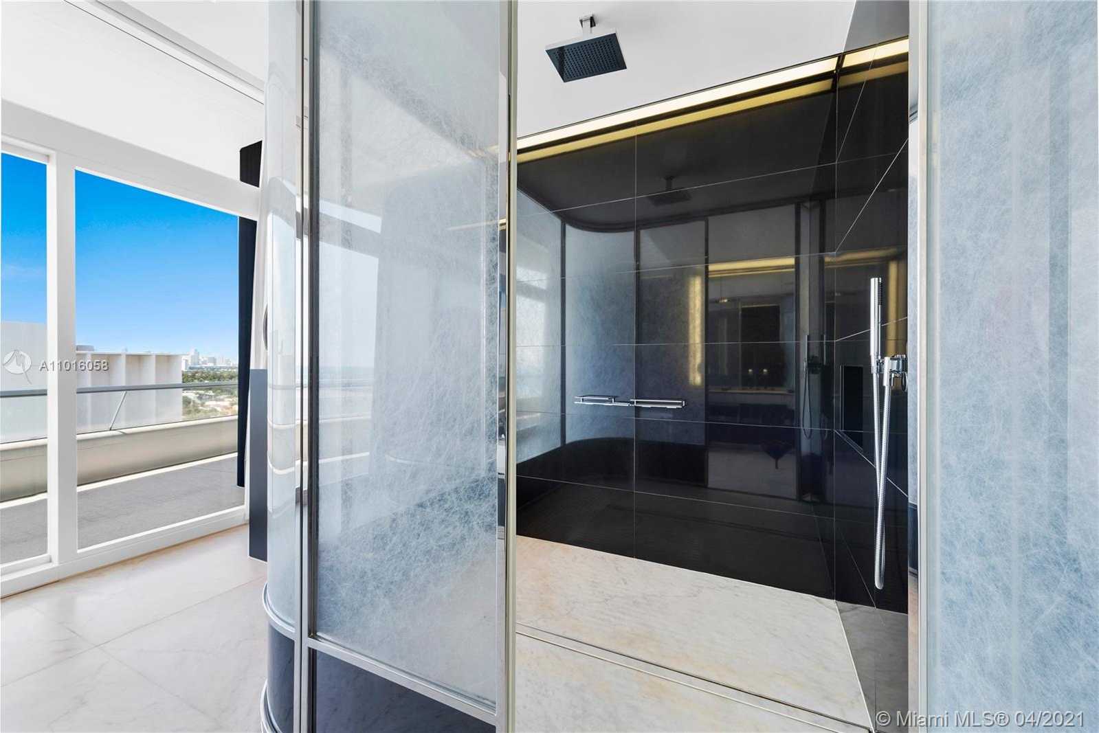 Small Image of 3315 COLLINS AVE #PH-A, Miami Beach Number 42