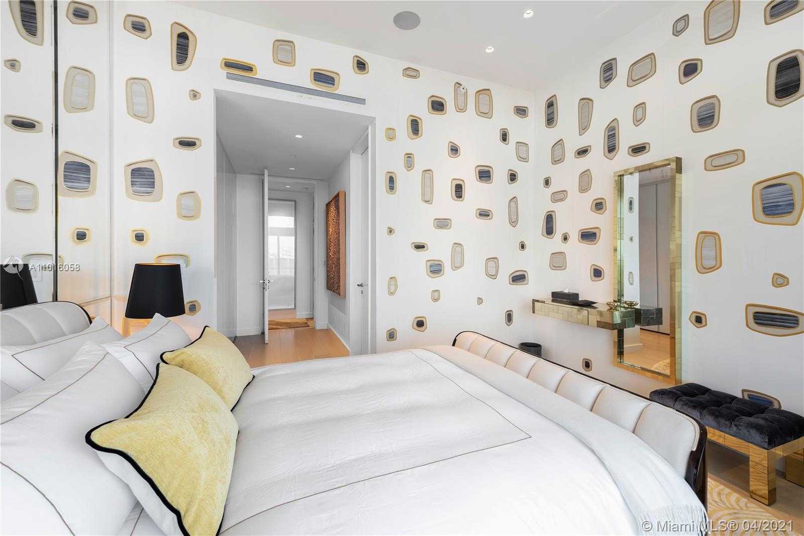 Small Image of 3315 COLLINS AVE #PH-A, Miami Beach Number 46