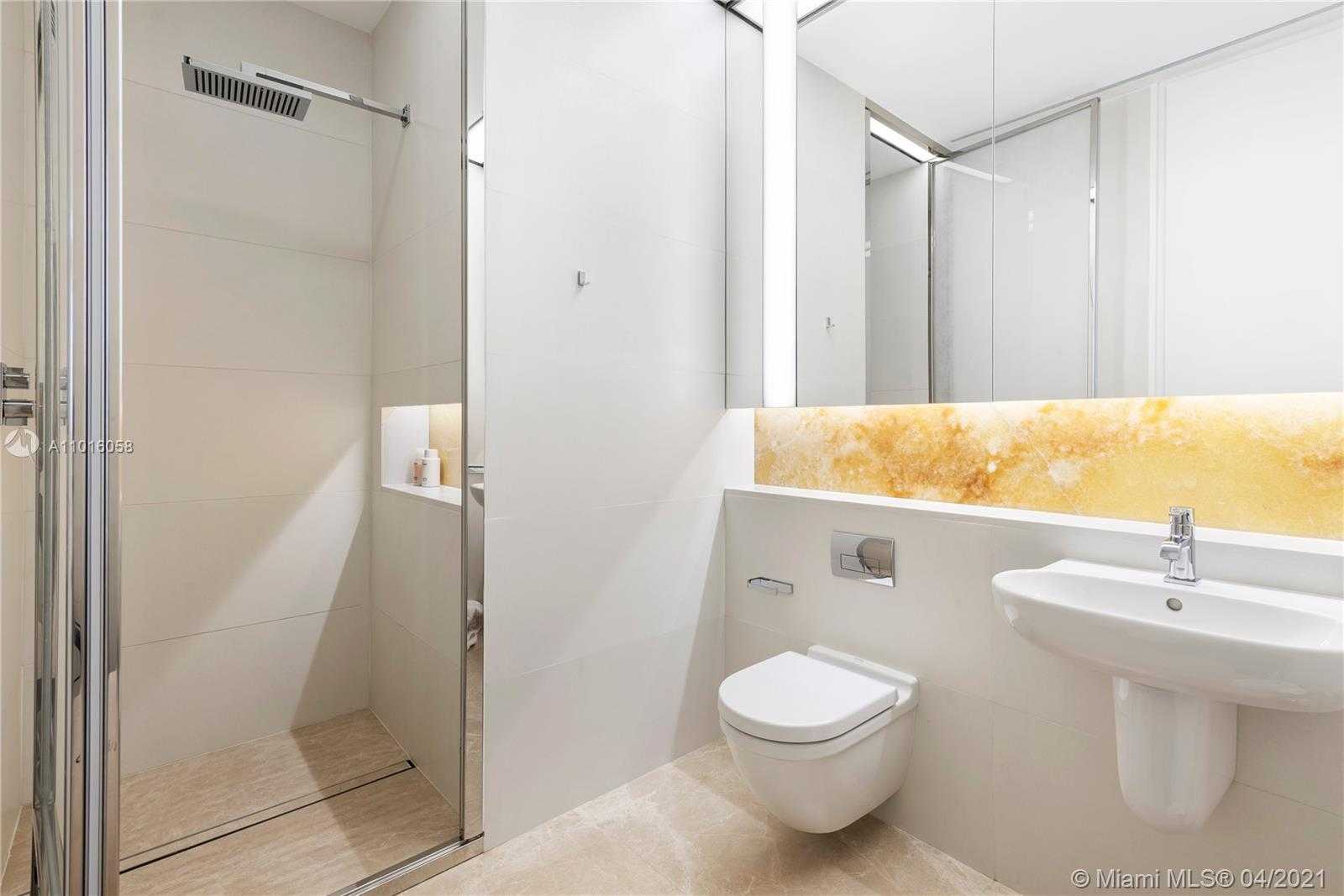 Small Image of 3315 COLLINS AVE #PH-A, Miami Beach Number 51
