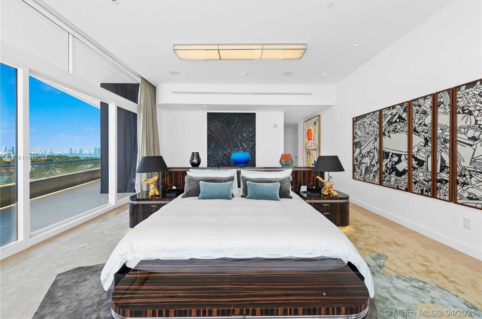 Small Image of 3315 COLLINS AVE #PH-A, Miami Beach Number 9