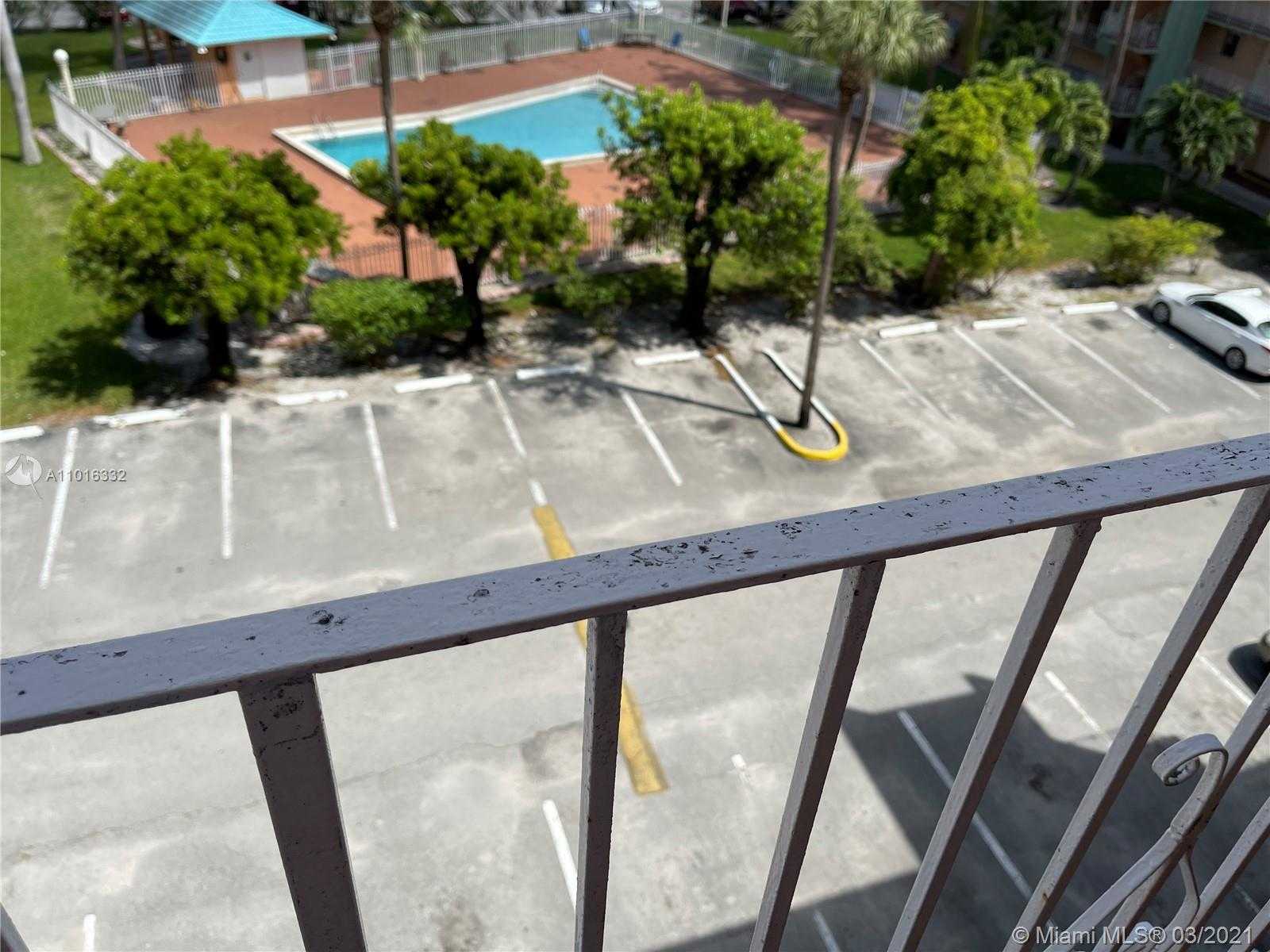 Small Image of 1655 WEST 44TH PL #509, Hialeah Number 36