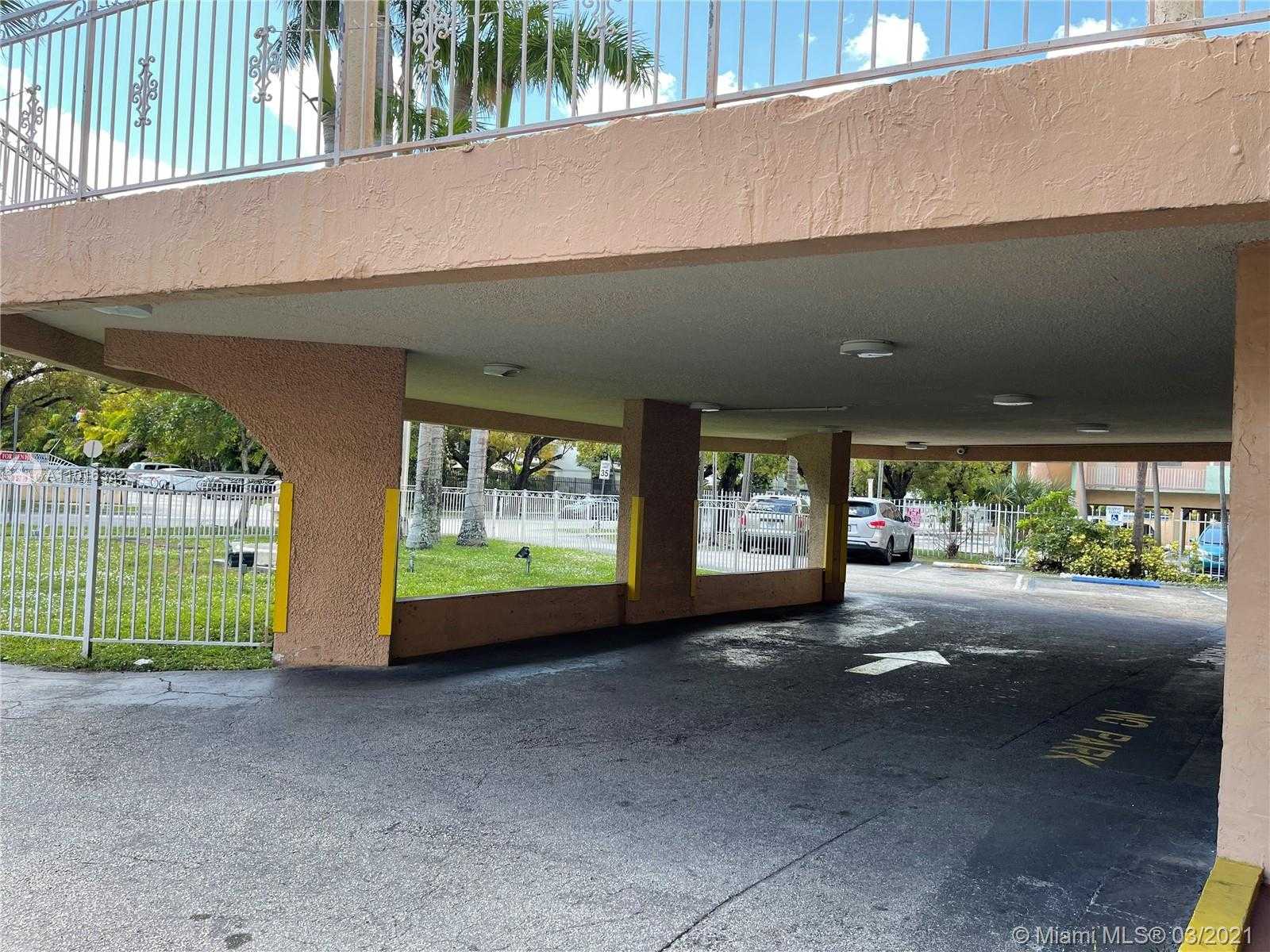 Small Image of 1655 WEST 44TH PL #509, Hialeah Number 9