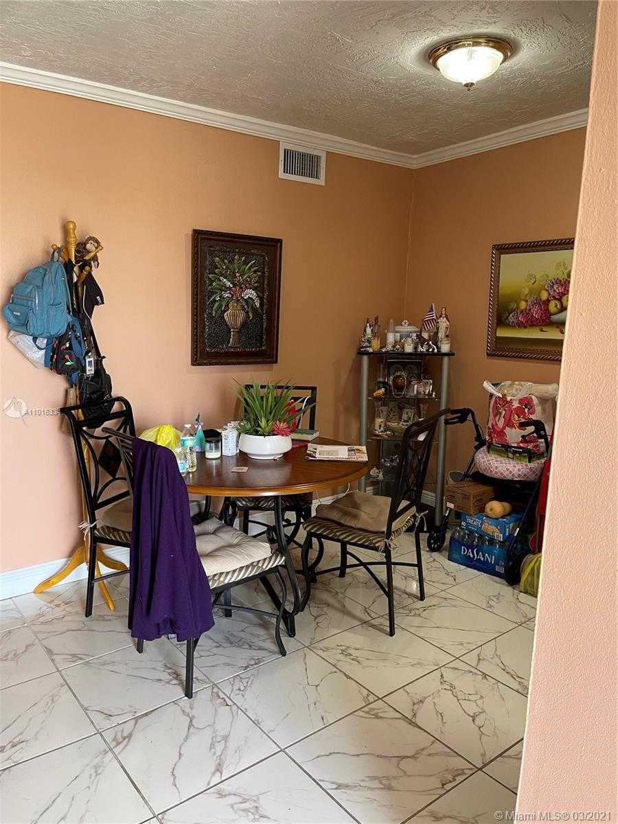 Small Image of 1655 WEST 44TH PL #516, Hialeah Number 12