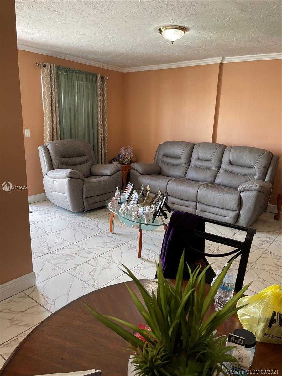 Small Image of 1655 WEST 44TH PL #516, Hialeah Number 25