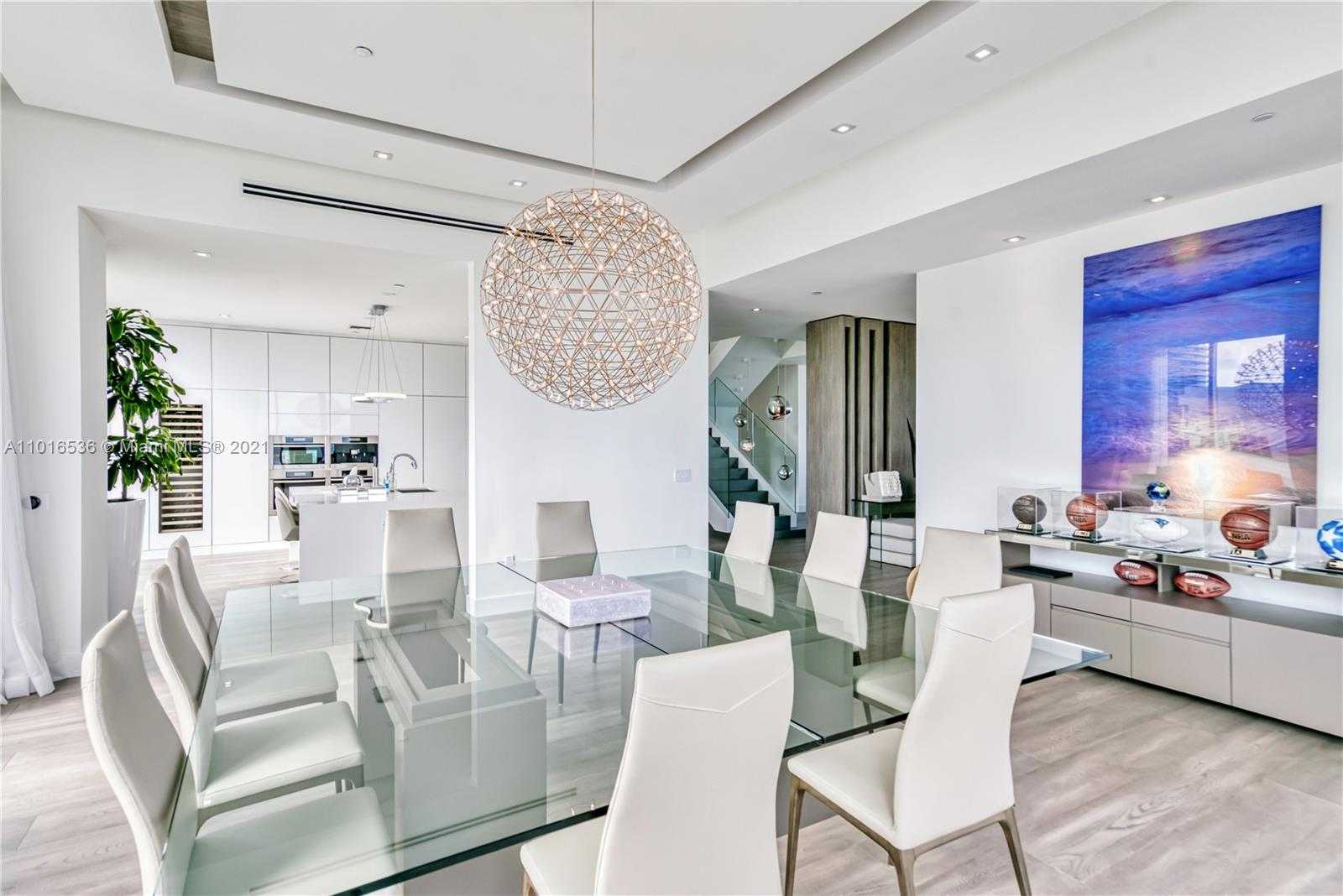 Small Image of 900 BRICKELL KEY BLVD #PH4, Miami Number 17
