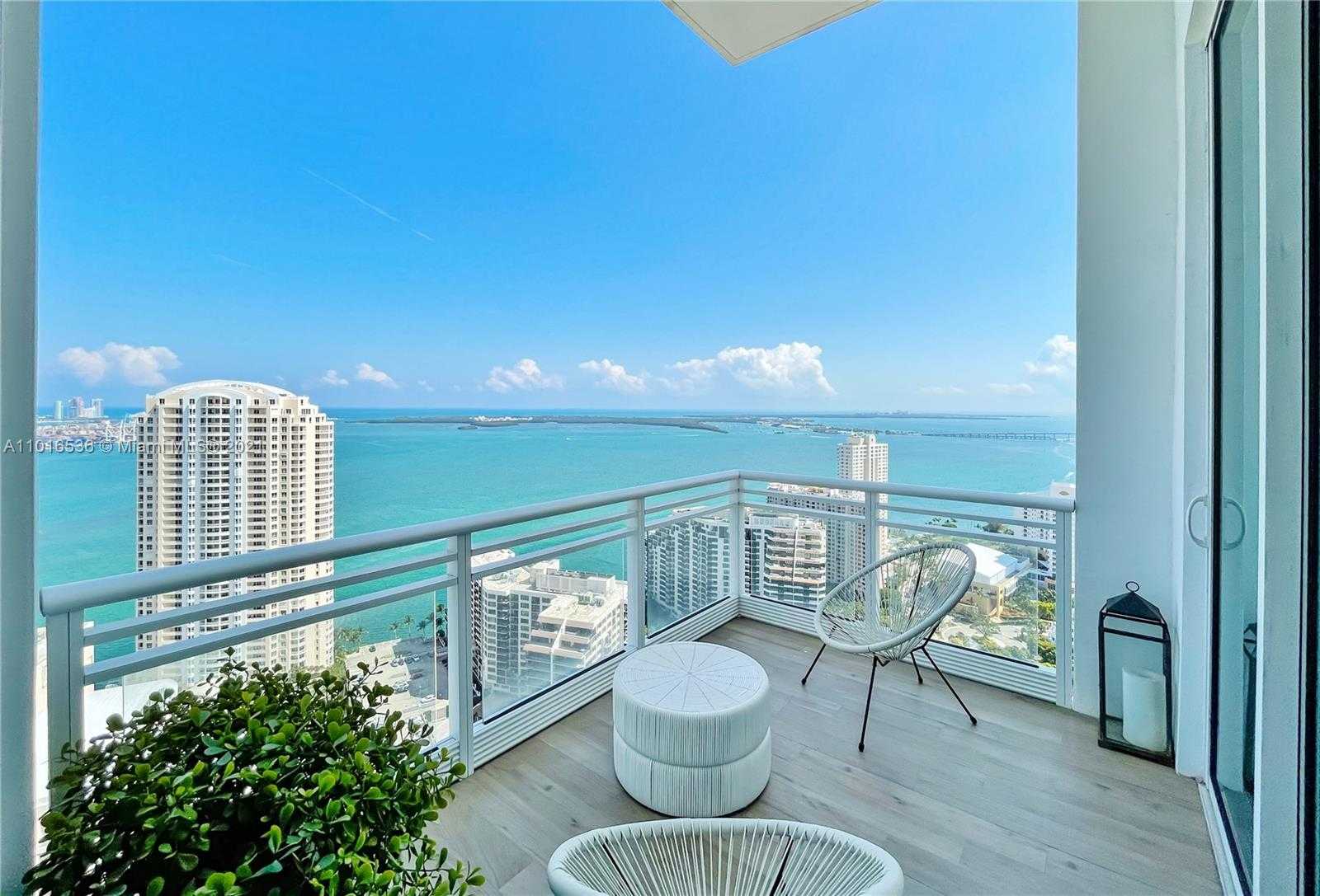 Small Image of 900 BRICKELL KEY BLVD #PH4, Miami Number 27