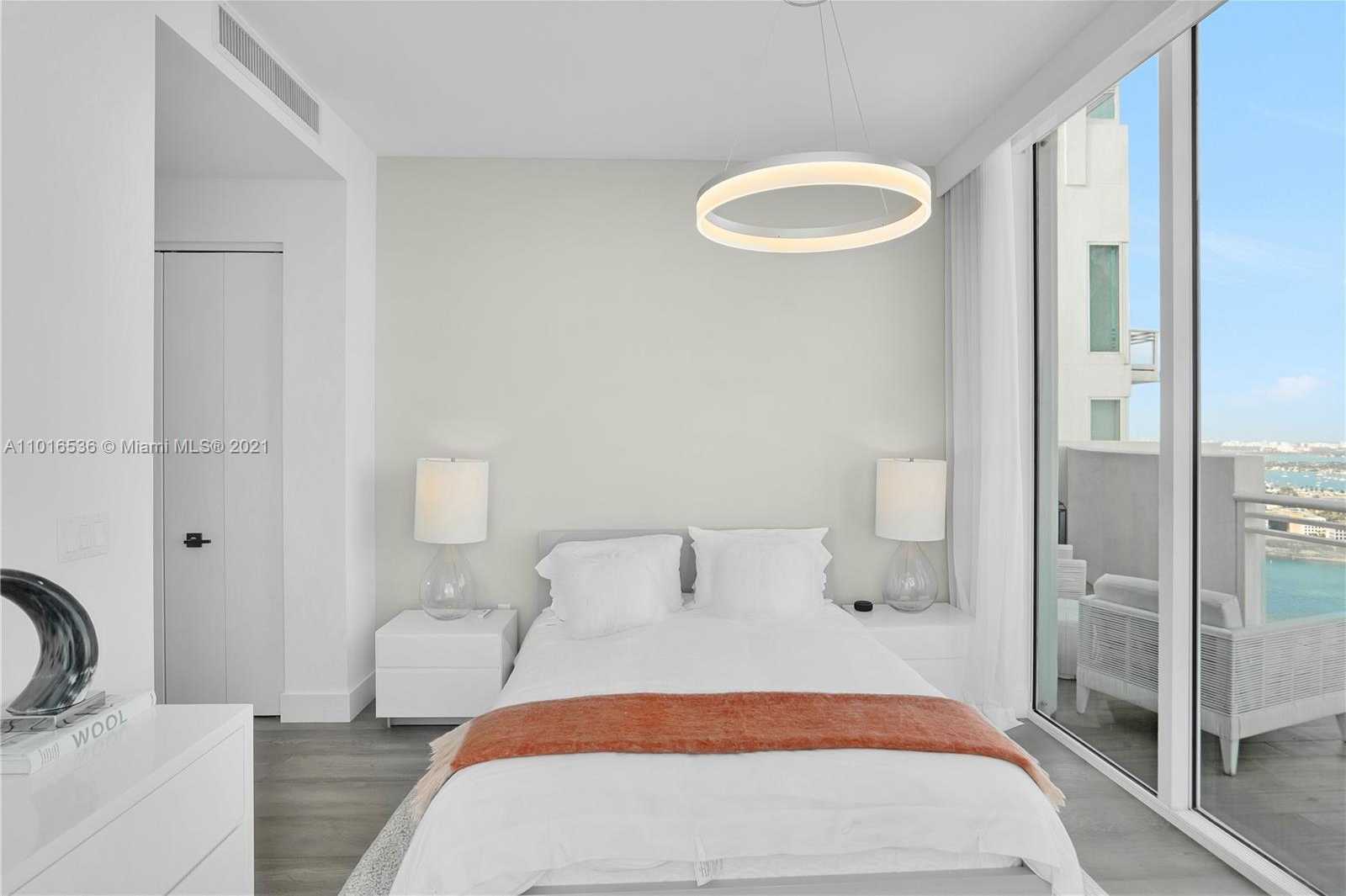 Small Image of 900 BRICKELL KEY BLVD #PH4, Miami Number 52