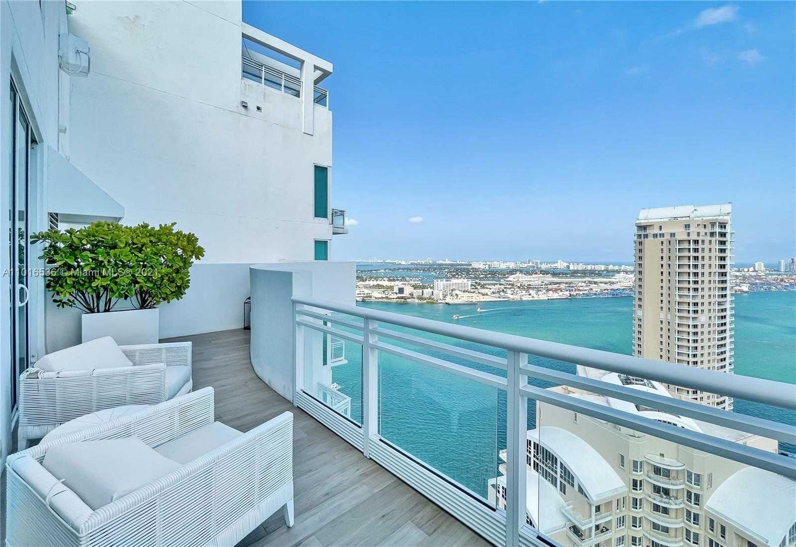 Small Image of 900 BRICKELL KEY BLVD #PH4, Miami Number 54
