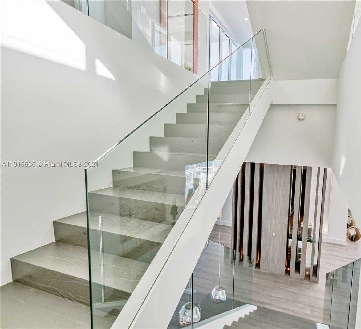 Small Image of 900 BRICKELL KEY BLVD #PH4, Miami Number 57